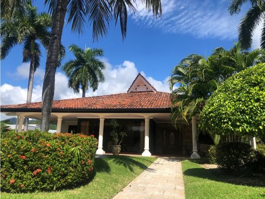 Luxury home in Paquera, Puntarenas