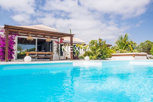 Luxury home in La Oliva, Province of Las Palmas