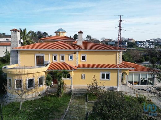 Luxury home in Adoufe, Vila Real