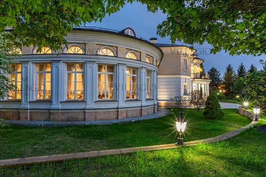 Casa de luxo - Piskovo, Moscow Oblast