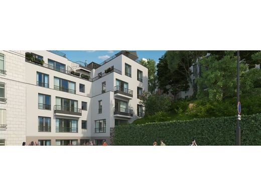 Apartment in Buttes-Chaumont, Villette, Bas Belleville, Paris