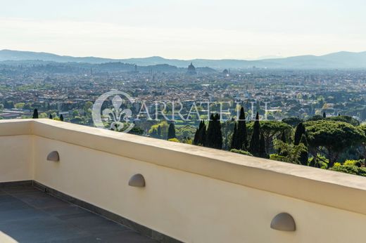 Penthouse in Florence, Tuscany