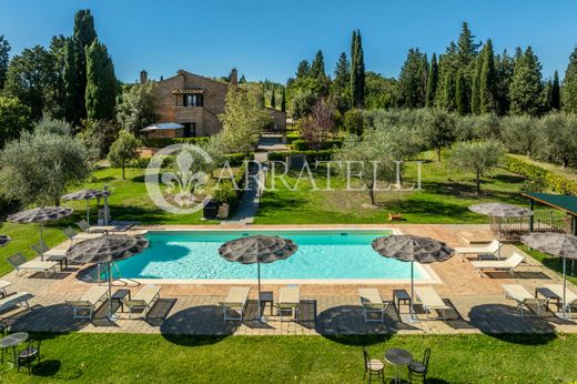 Rural or Farmhouse in Asciano, Province of Siena