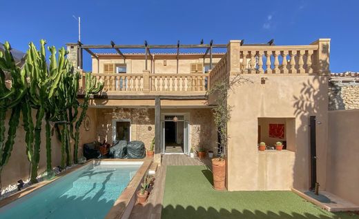 Villa in Petra, Province of Balearic Islands