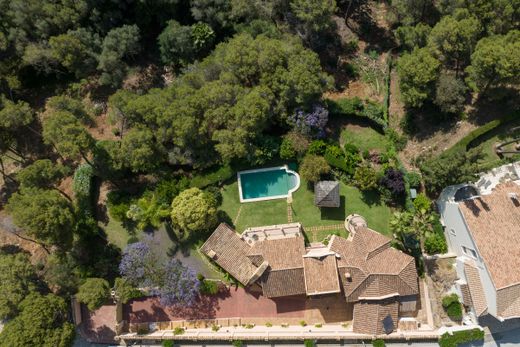 Luxury home in Marbella Del Este, Malaga
