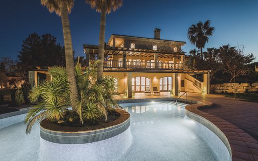 Villa in Estepona, Malaga