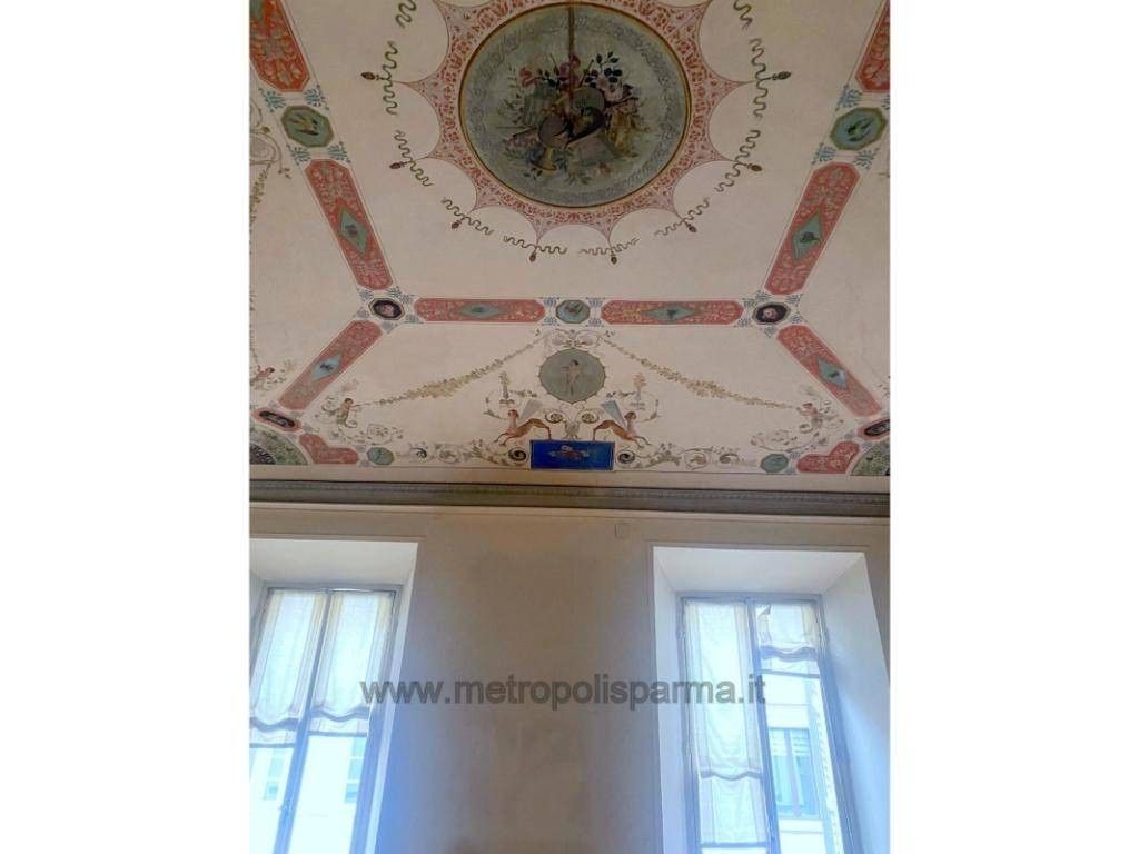 Apartament 4 camere, 220 m²