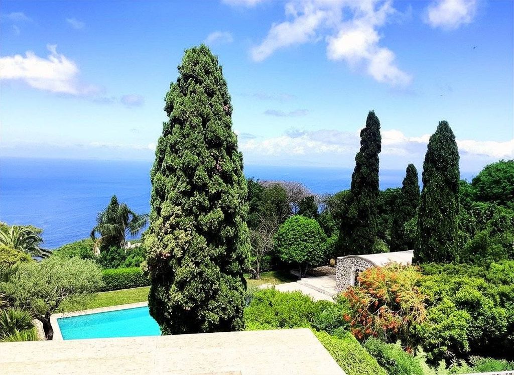 Престижная вилла 1800 в продажа, Via Tiberio, Капри, Napoli, Campania
