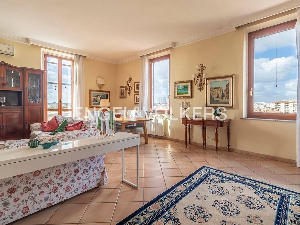 Престижная квартрира 148 м2 в продажа Via Enrico Cravero, Рим, Lazio