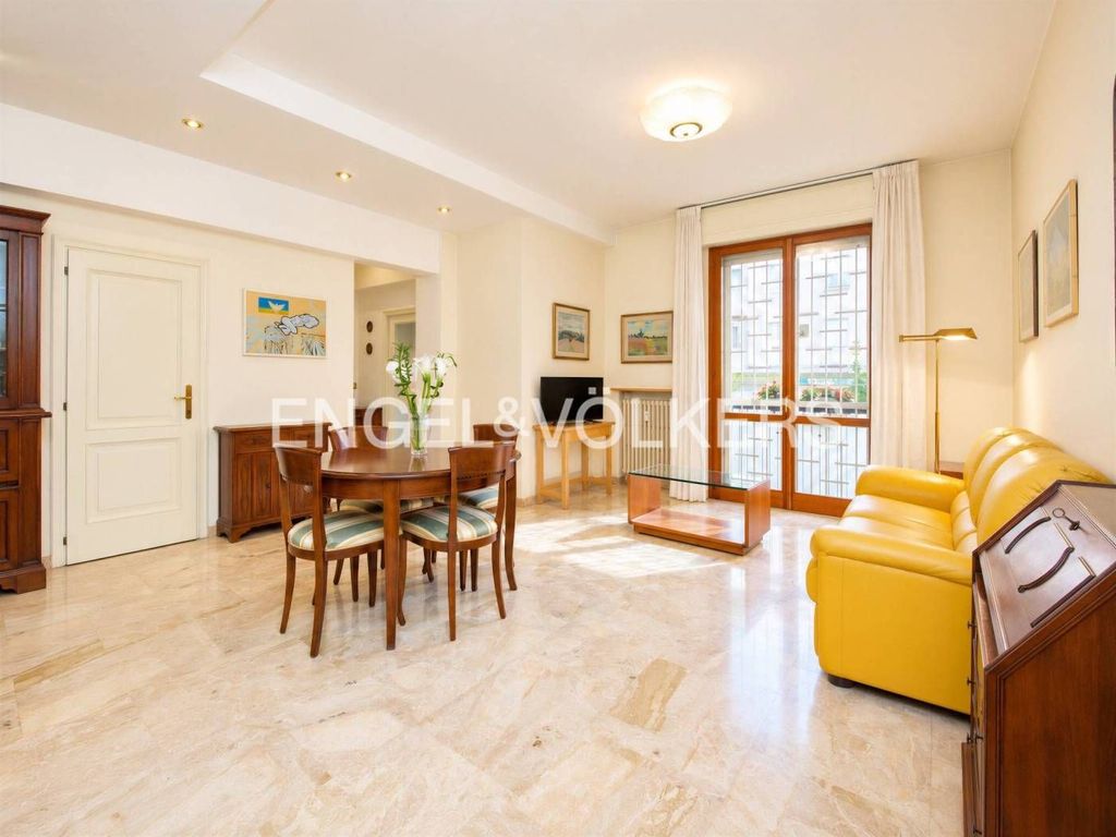 5 room luxury Flat for sale in Via Giuseppe Pellizza da Volpedo, Bologna, Emilia-Romagna
