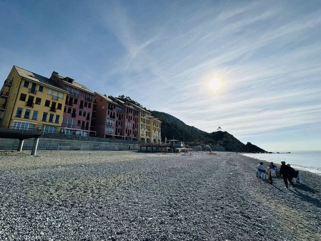 4 bedroom luxury Flat for sale in Fornaci, Deiva Marina, Liguria