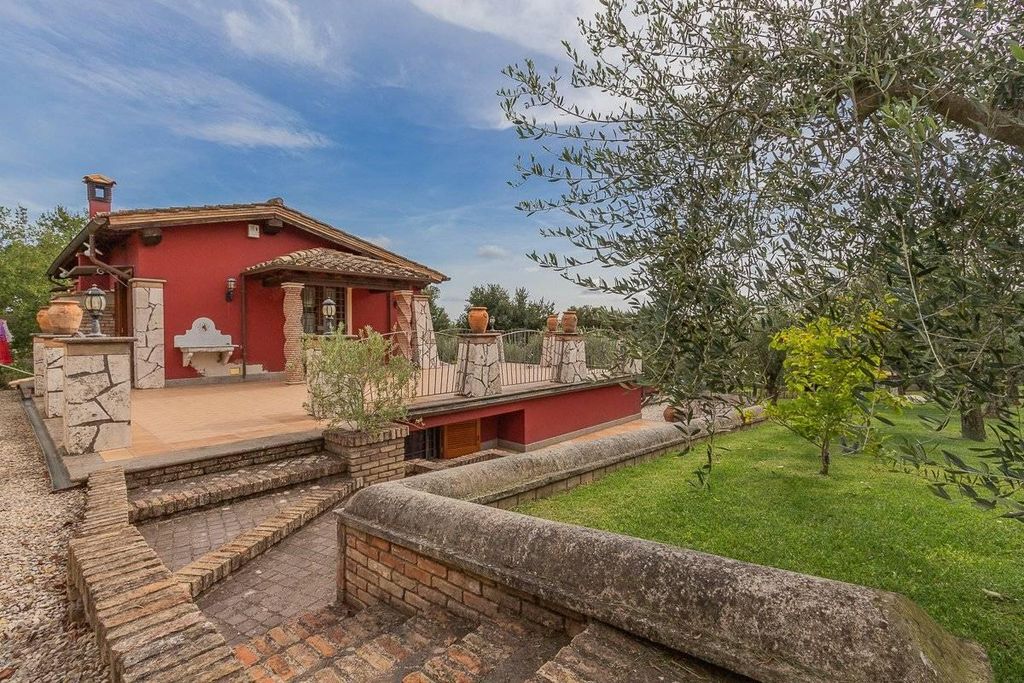 Esclusiva villa di 180 mq in vendita Via delle Fossette, Trevignano Romano, Roma, Lazio