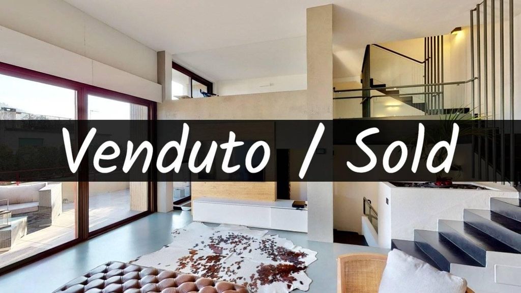 Esclusiva villa di 296 mq in vendita via nino bixio, 29, Como, Lombardia