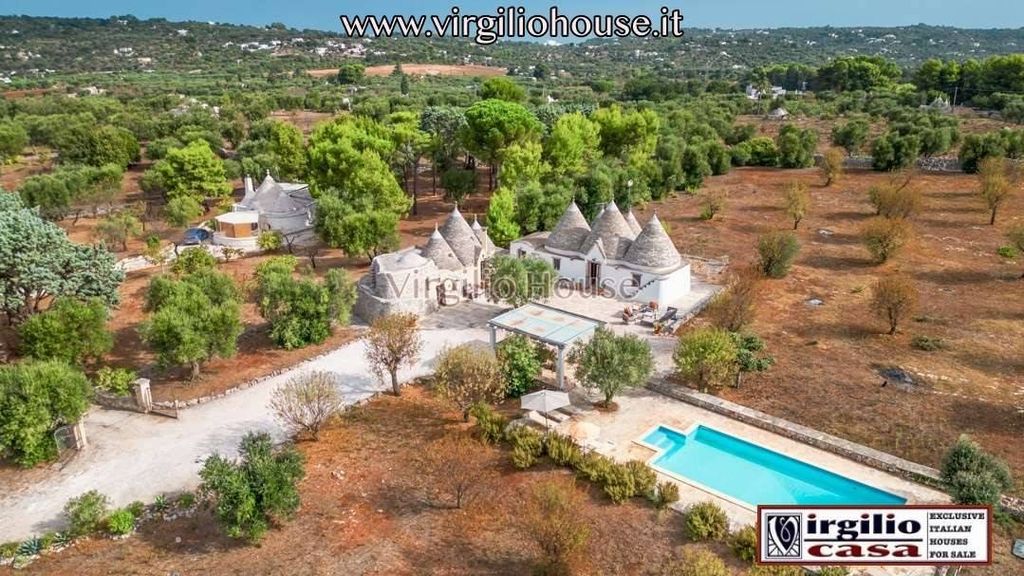 Cottage di lusso in vendita https://maps.app.goo.gl/MGVmPvmEdciXPBL26, Ostuni, Brindisi, Puglia