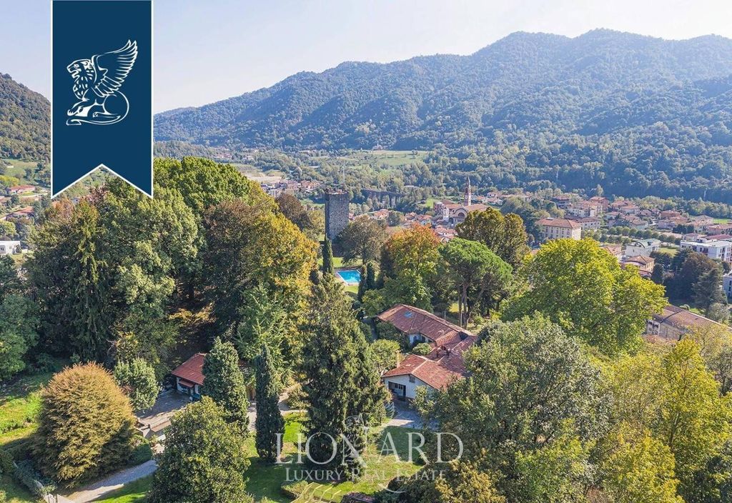 6 bedroom luxury Villa for sale in Cisano Bergamasco, Lombardy