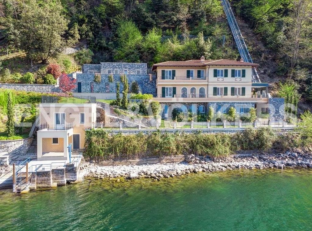 Prestigiosa villa di 600 mq in vendita, Como, Lombardia