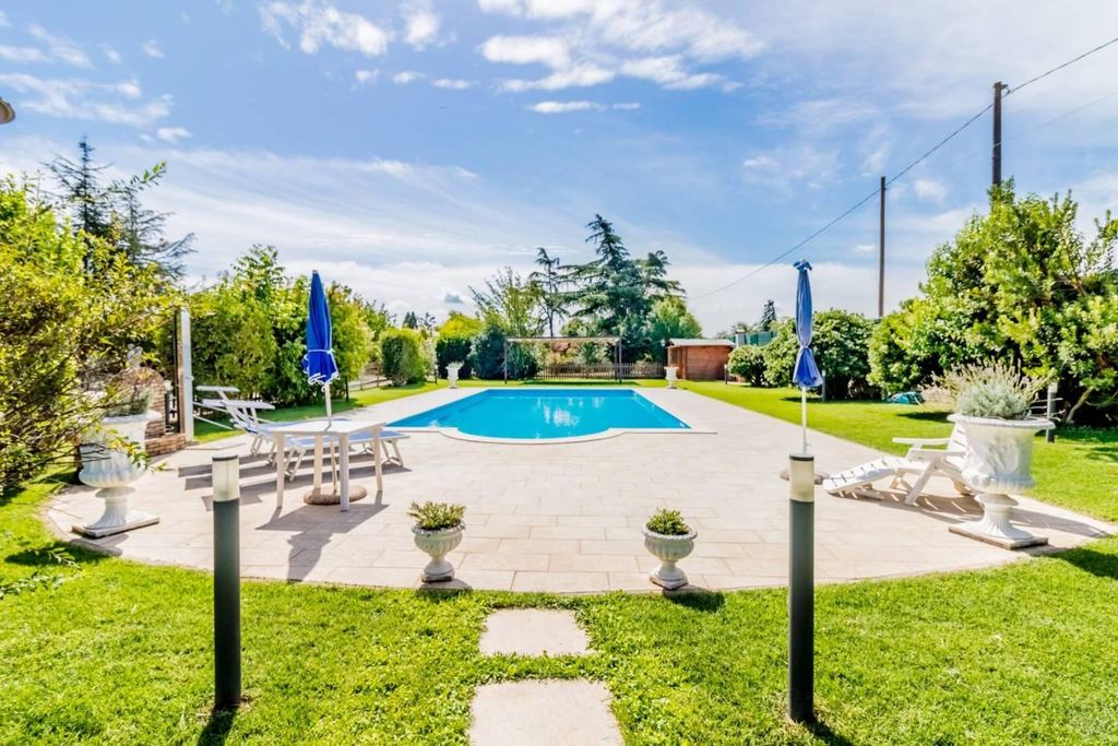 Prestigiosa villa in vendita Via Augusto Crispigni, Castel Sant'Elia, Lazio