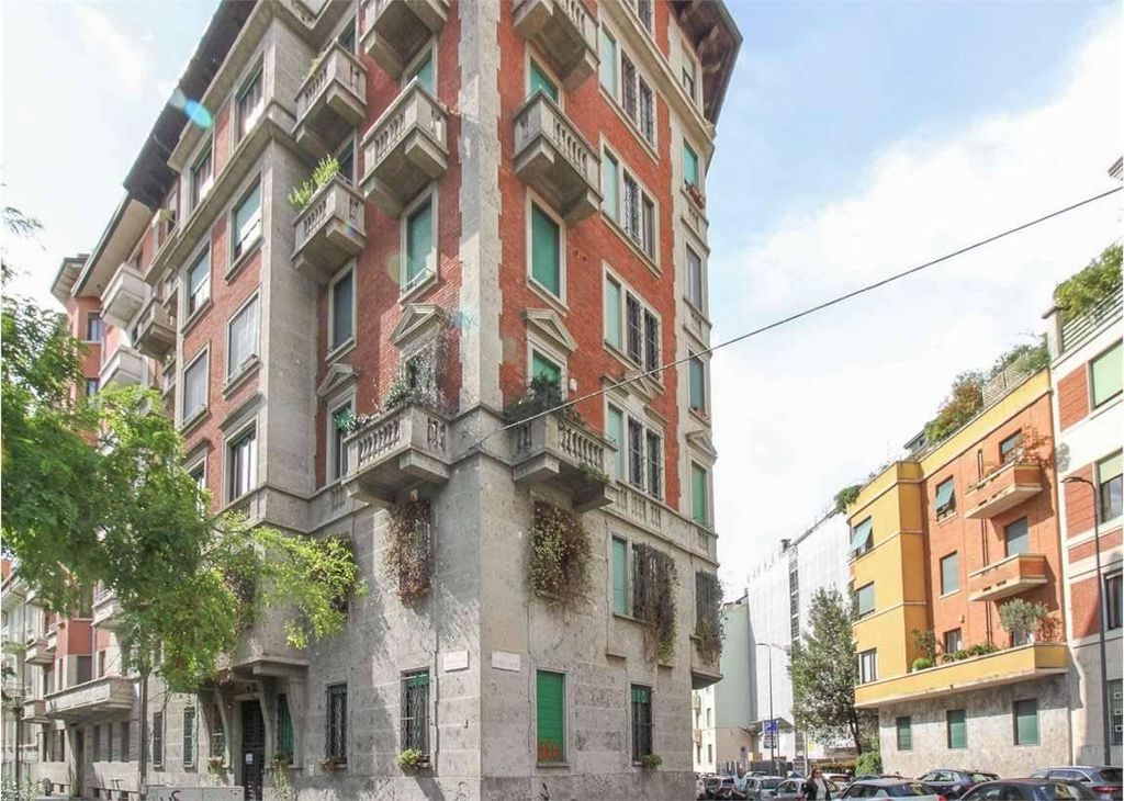 Appartamento di lusso in vendita VIA BERENGARIO , 11, Milano, Lombardia