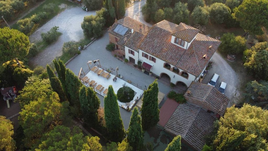 Lussuoso casale in vendita Località Bandita, Sinalunga, Siena, Toscana