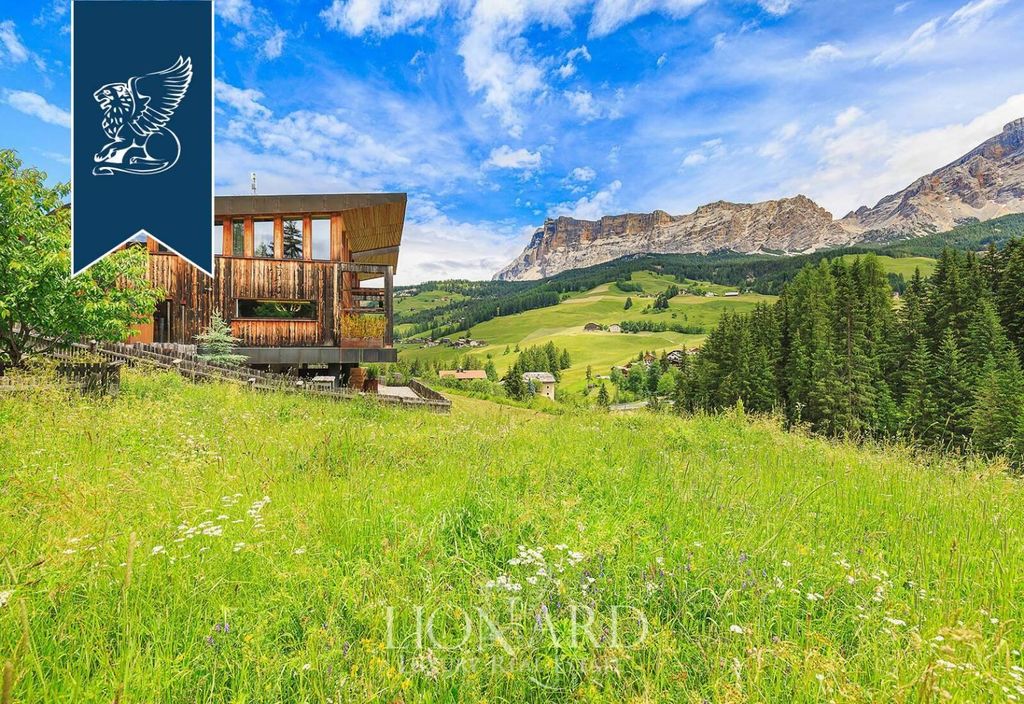 Villa di 1000 mq in vendita Badia, Trentino - Alto Adige