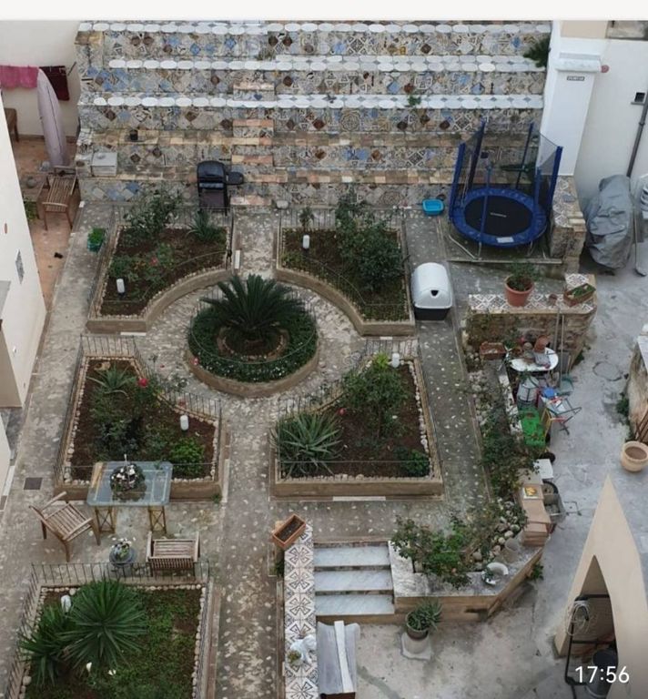 5 bedroom luxury Flat for sale in Via Vittorio Emanuele, 390, Palermo, Sicily