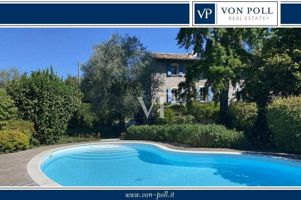Prestigiosa villa in vendita Costermano, Veneto