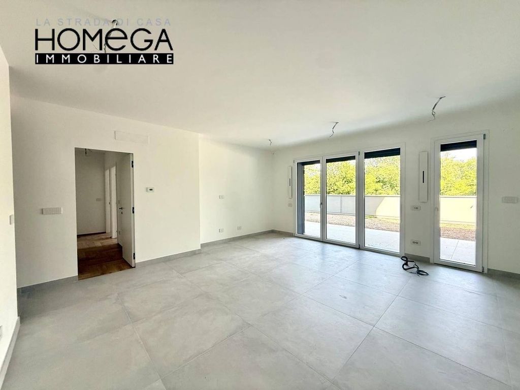 3 room luxury Apartment for sale in Via della Beverara, 37, Bologna, Emilia-Romagna