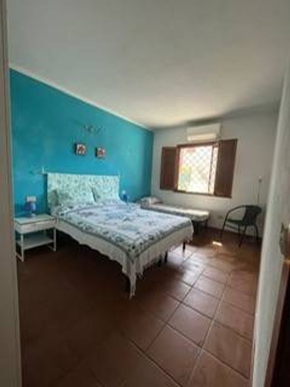 Prestigioso appartamento di 109 m² in affitto Via Madrid, San Teodoro, Sassari, Sardegna