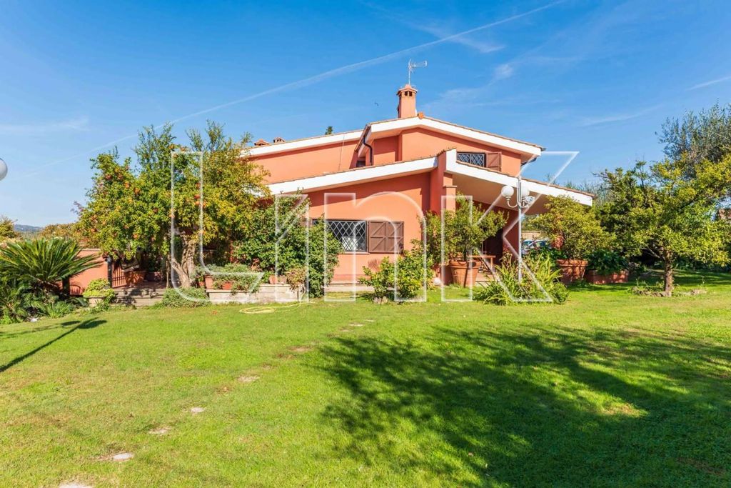 Villa / Chalet de lujo 366 m2 en venta, via Codette, Riano, Roma, Lazio