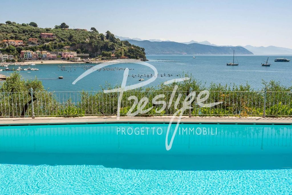 Villa di 400 mq in vendita Via Olivo, 185, Portovenere, La Spezia