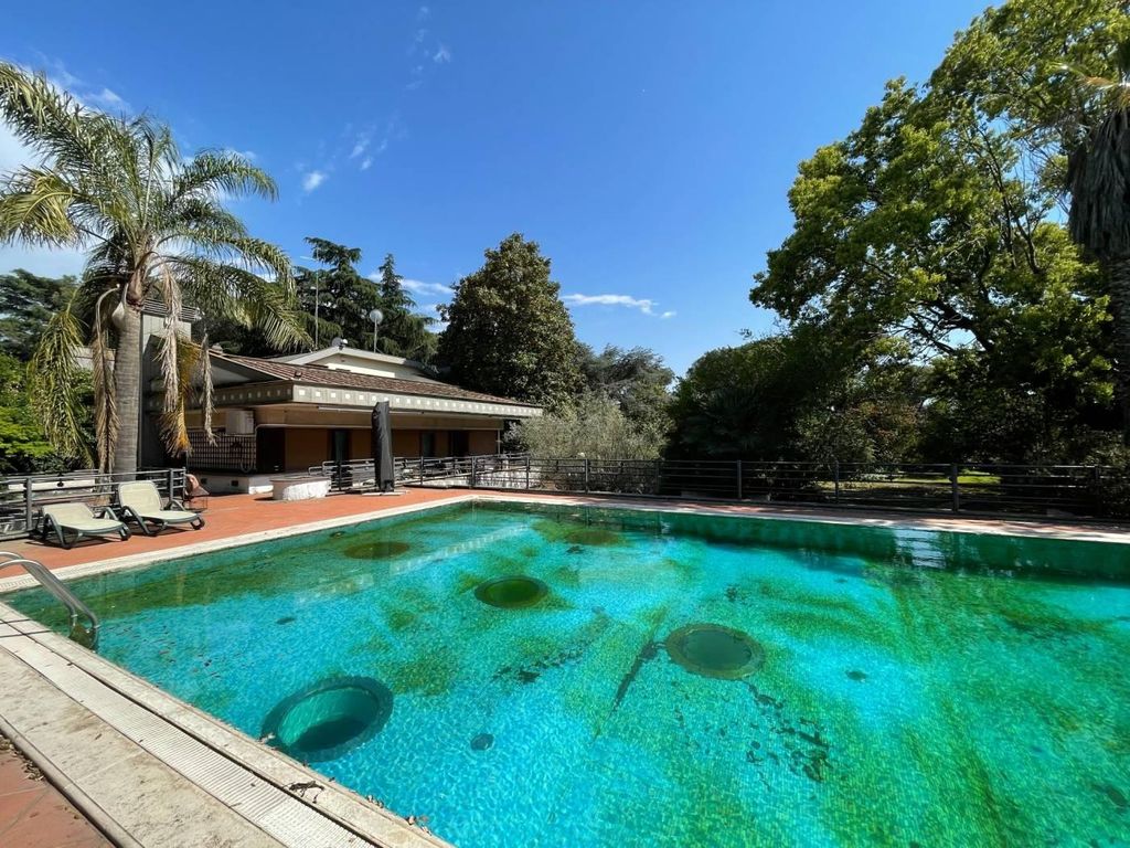 Villa in vendita Roma, Italia