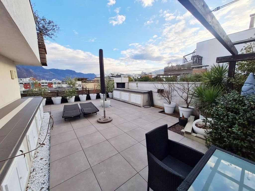 3 bedroom luxury Apartment for sale in Via Grazia Deledda, Bolzano