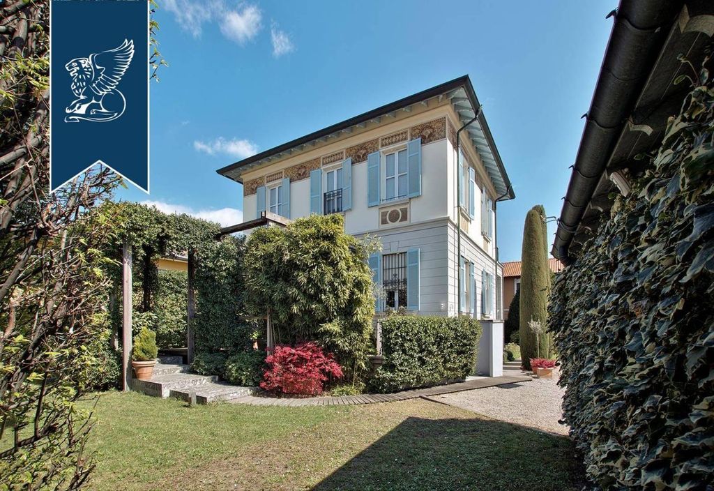 Villa in vendita Corbetta, Italia