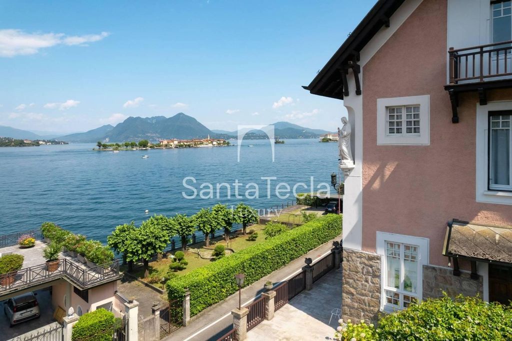 Prestigiosa villa di 560 mq in vendita Strada Statale del Sempione, 30, Baveno, Piemonte