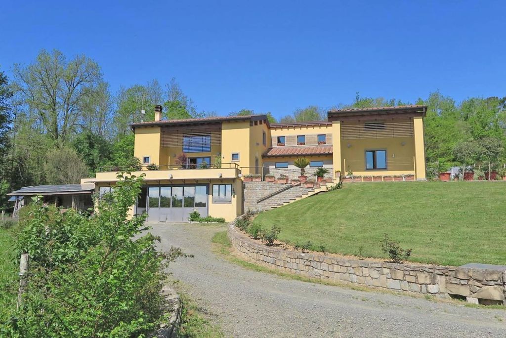 Lussuoso casale in vendita Località Carpena, Villafranca in Lunigiana, Massa-Carrara, Toscana