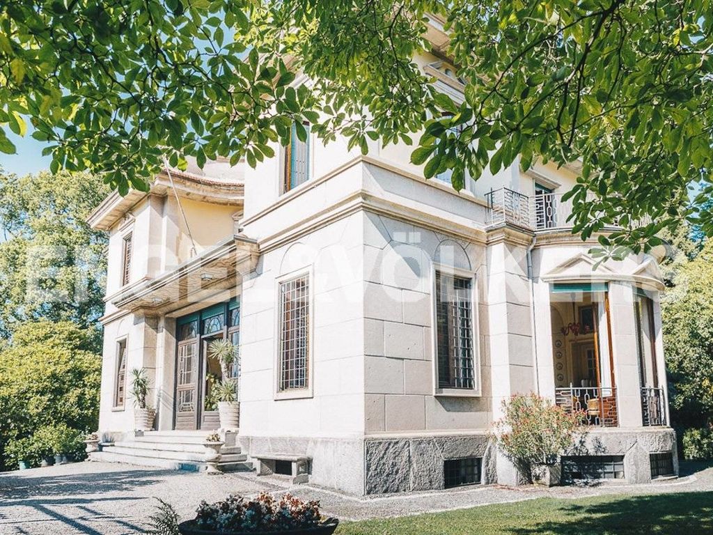 Esclusiva villa di 728 mq in vendita Via Novara, 2, Stresa, Verbano-Cusio-Ossola, Piemonte