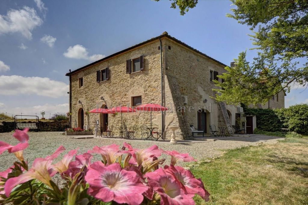 Lussuoso casale in vendita Strada Regionale di Val di Cecina, Volterra, Toscana