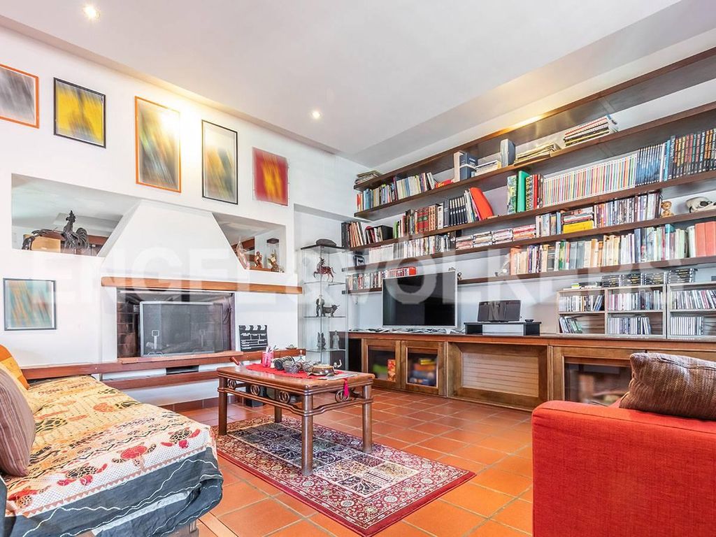Prestigioso appartamento di 206 m² in vendita Circonvallazione Gianicolense, Roma, Lazio