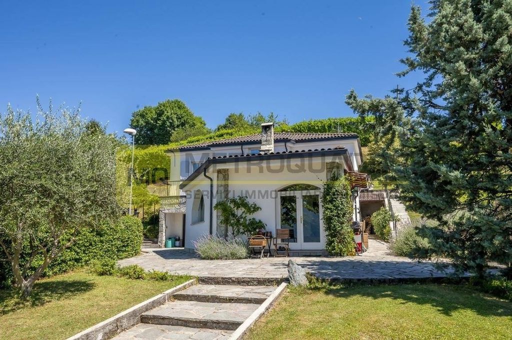 Villa in vendita alcide de gasperi, Galbiate, Lombardia