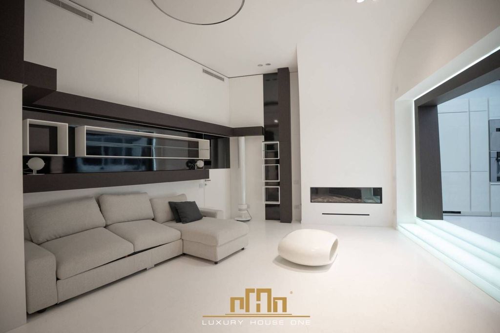 Prestigioso loft di 149 mq in vendita Via Marghera, 22, Milano, Lombardia