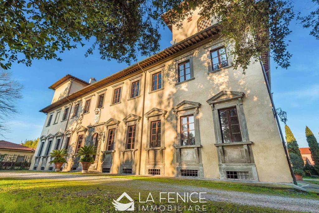 Villa di 1675 mq in vendita Via Camillo Benso di Cavour, 35A, San Giuliano Terme, Toscana