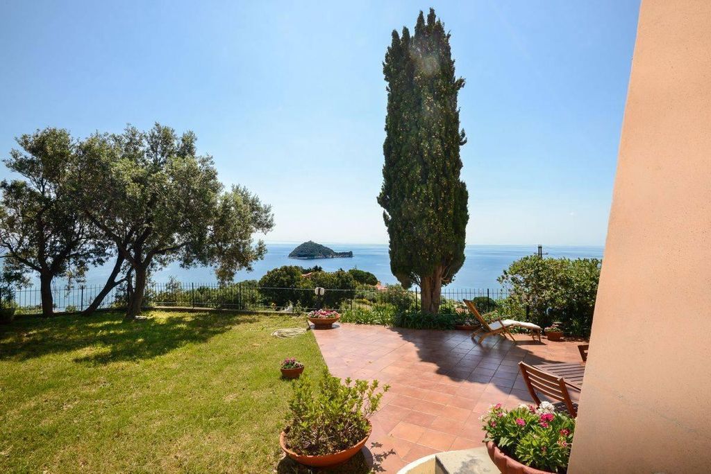 Esclusiva villa in vendita Via julia augusta, Alassio, Savona, Liguria