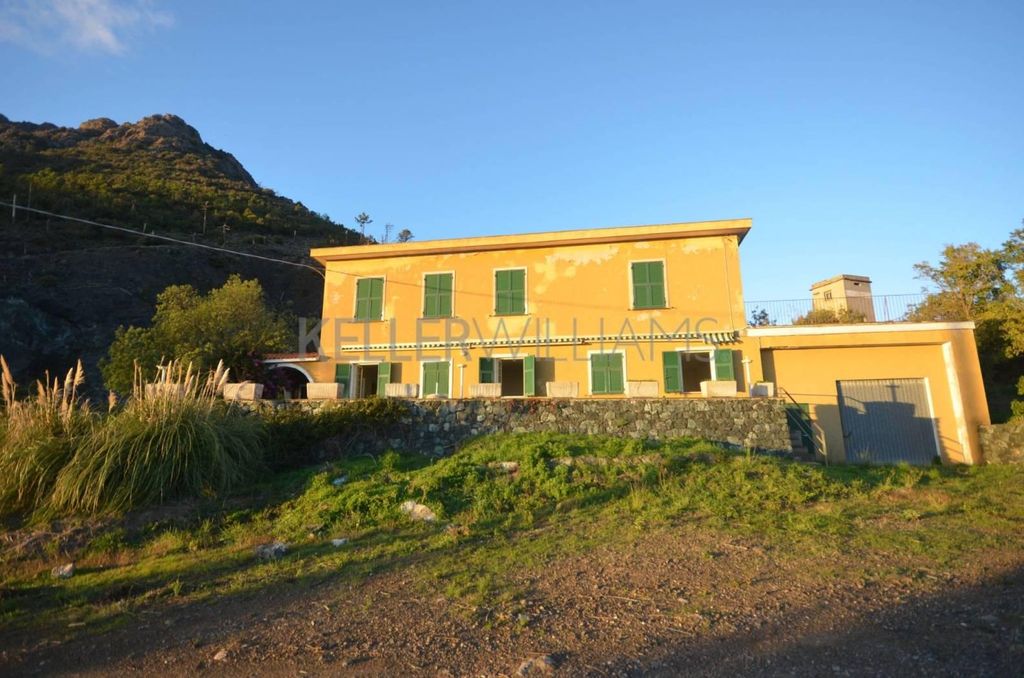 Prestigiosa villa di 300 mq in vendita SP566dir, Levanto, La Spezia, Liguria