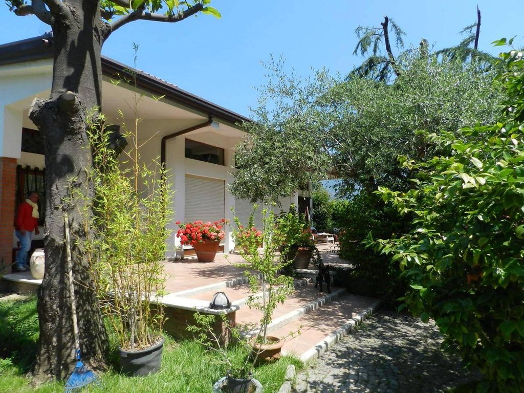 Prestigiosa villa in vendita Via Fiumetto, 10, Pietrasanta, Lucca, Toscana