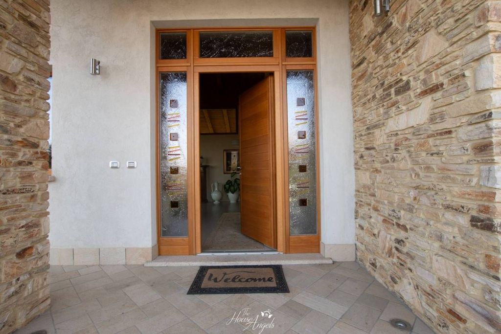 Esclusiva villa di 453 mq in vendita Via Orti, 42, Vignolo, Piemonte