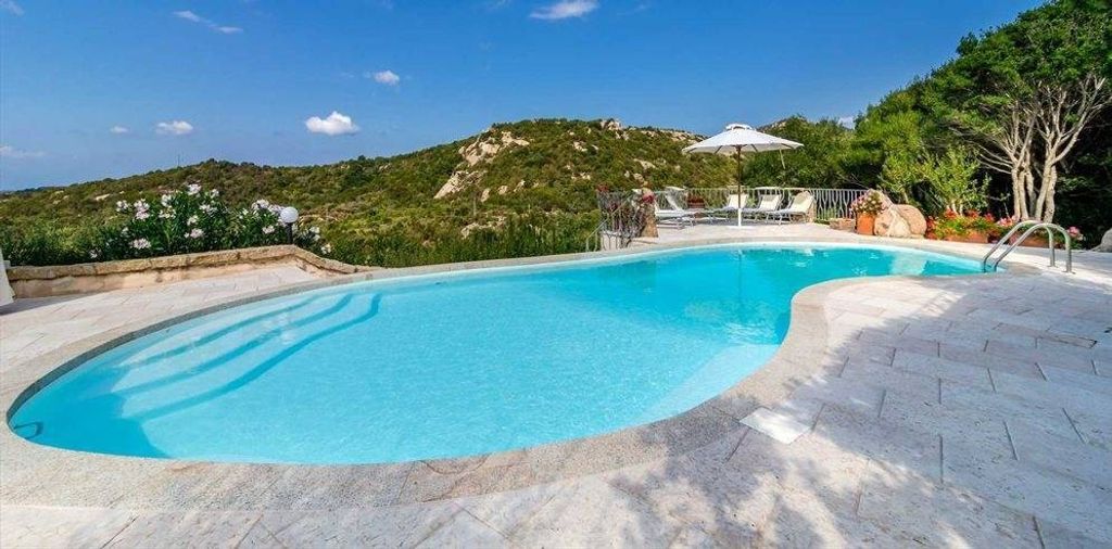 Villa di 459 mq in vendita Via Vaddi di Jatta, Baja Sardinia, Sassari, Sardegna