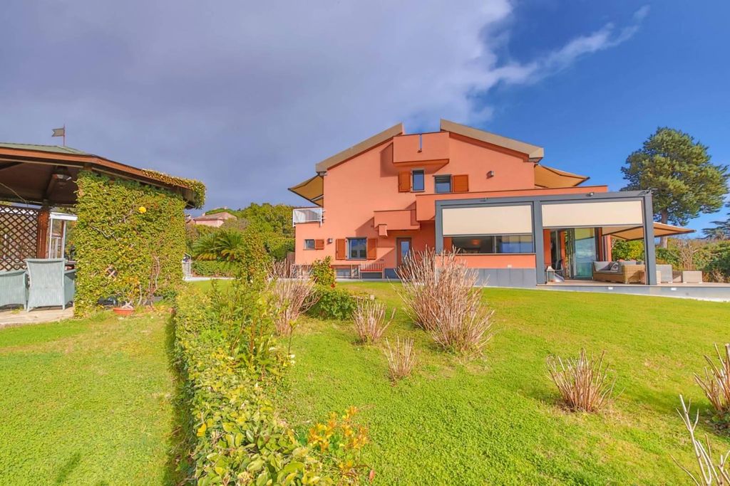 Villa di 250 mq in vendita Via Del Quadrifoglio, 20, Arenzano, Genova, Liguria