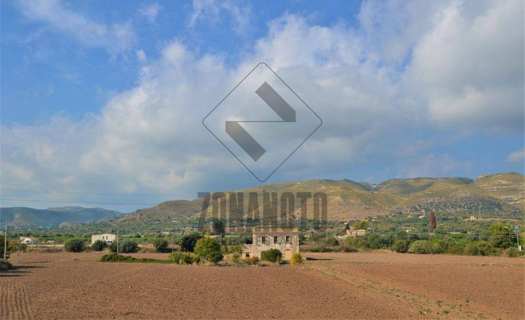 3 bedroom exclusive country house for sale in Contrada bella pettinata s.n.c, Avola, Sicily