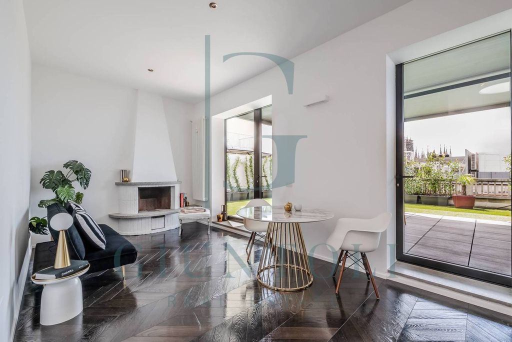Appartamento di lusso di 100 m² in vendita Corso Vittorio Emanuele II, 22, Milano, Lombardia