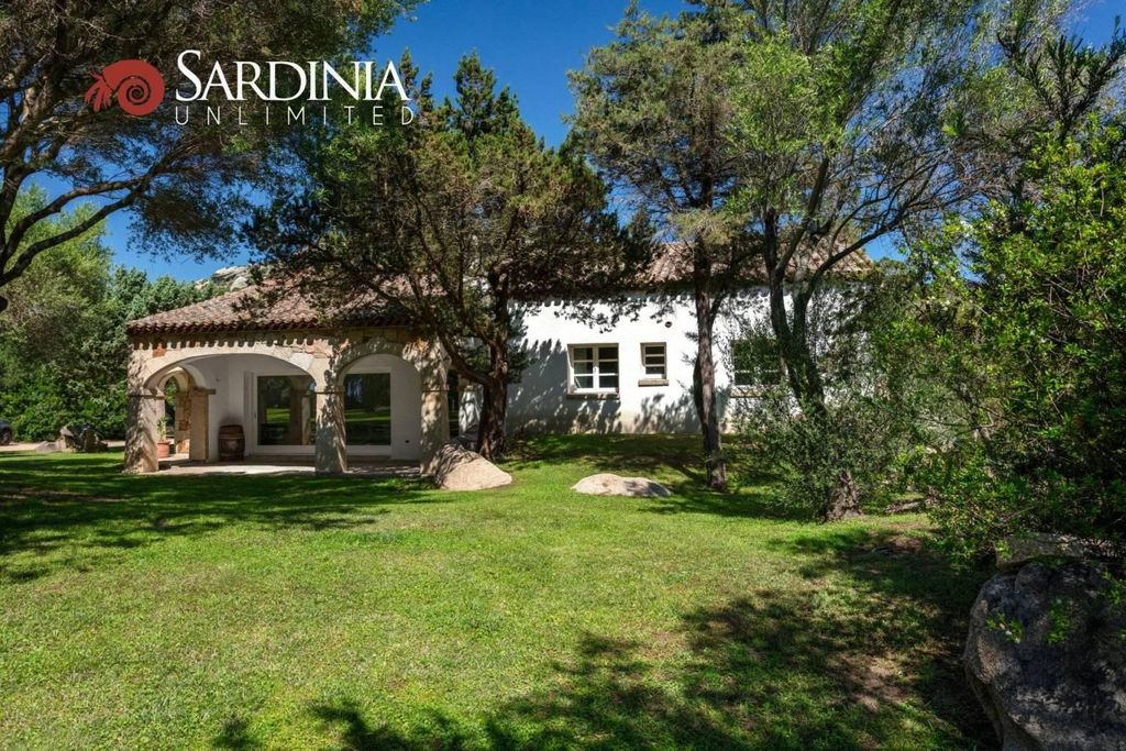Prestigiosa villa di 358 mq in vendita, Loc. Fraicu, Arzachena, Sardegna
